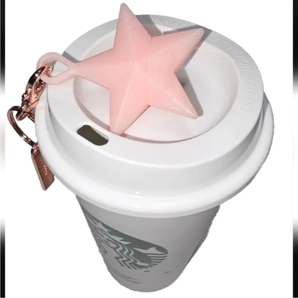 Starbucks Holiday 2023 Reusable Silicone Hot Cup Lid Stopper Topper Keychain NWT